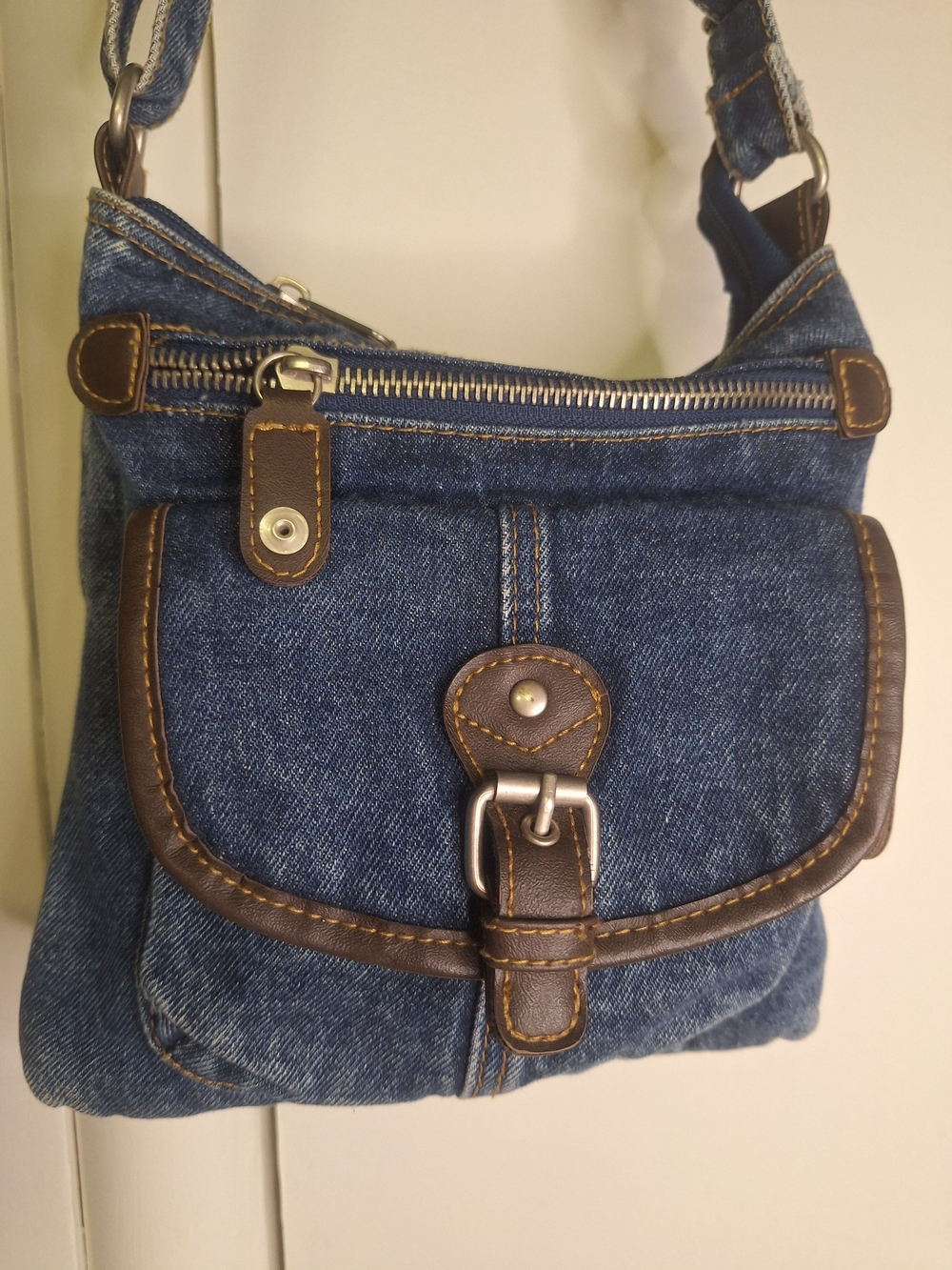 Casual Denim Crossbody Bag with Brown Trim -3 Different Pockets.